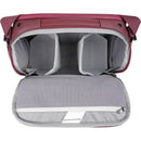 Vanguard VEO Metro Shoulder Bag (Magenta, 7L)
