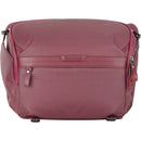 Vanguard VEO Metro Shoulder Bag (Magenta, 7L)