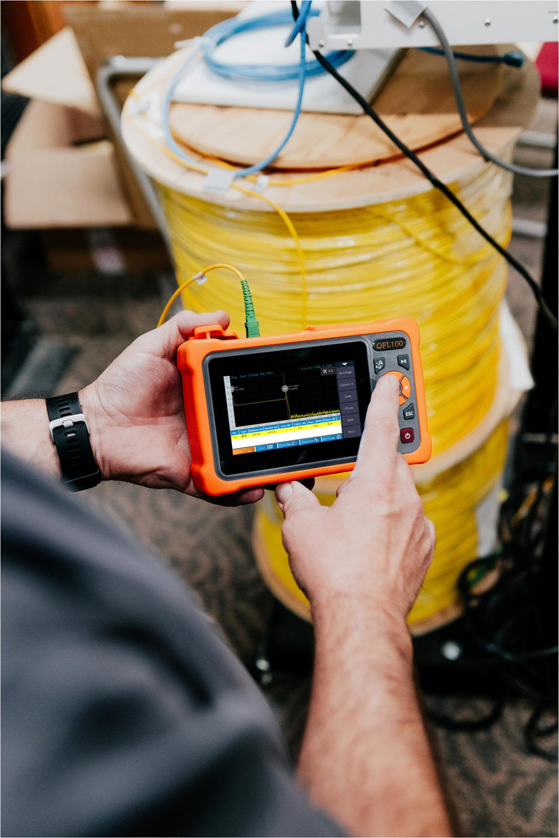 TEMPO OFL100-EU Optical Reflectometer OTDR, 1310 nm, 1550 nm, 26 dB, 2.5 m, 100 km, OFL100 Series