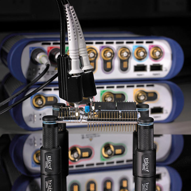PICO TECHNOLOGY PICO PROBE HOLDER KIT WITH 4 X P Probe Holder Kit, PCB Holder w/Probes, 4 x P2056, 500MHz, Base Plate, Cable Holder Set, Washers