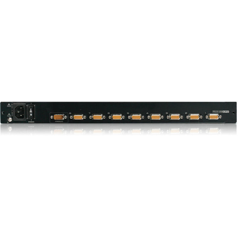 IOGEAR 8-Port LCD Combo KVM Switch with PS/2 KVM Cables