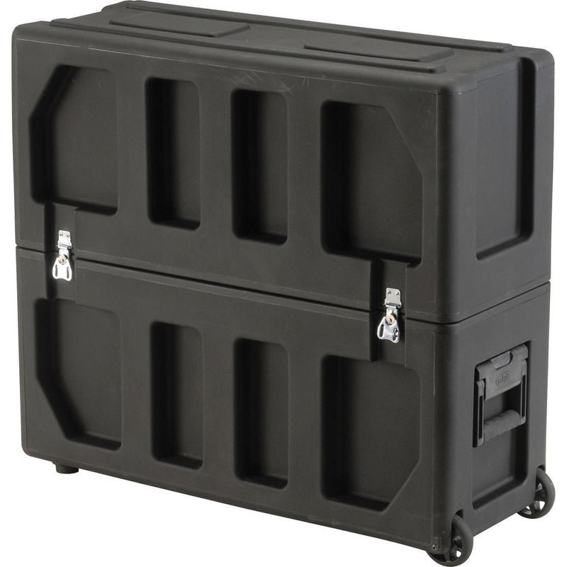 SKB Roto-Molded LCD Case for 20 - 26" Screens