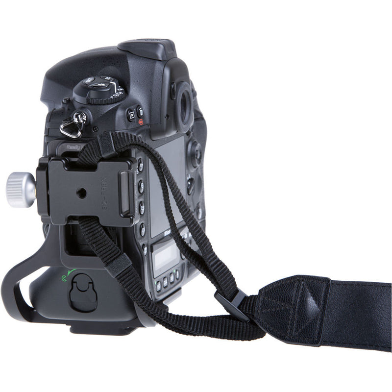 Really Right Stuff B2-FABN Screw-Knob Clamp with Strap Bosses (38mm)