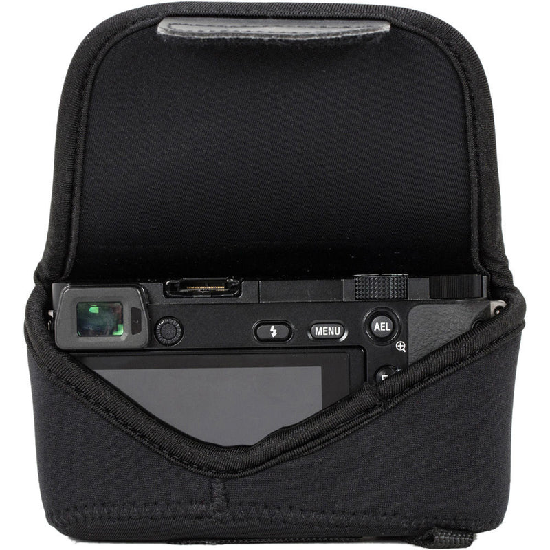 MegaGear Ultra-Light Neoprene Camera Case with Carabiner for Panasonic Lumix DMC-LX100 (Black)