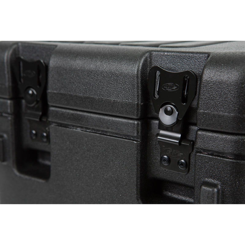 SKB 1SKB-R4UW Roto Rolling Rack Case (4 RU)
