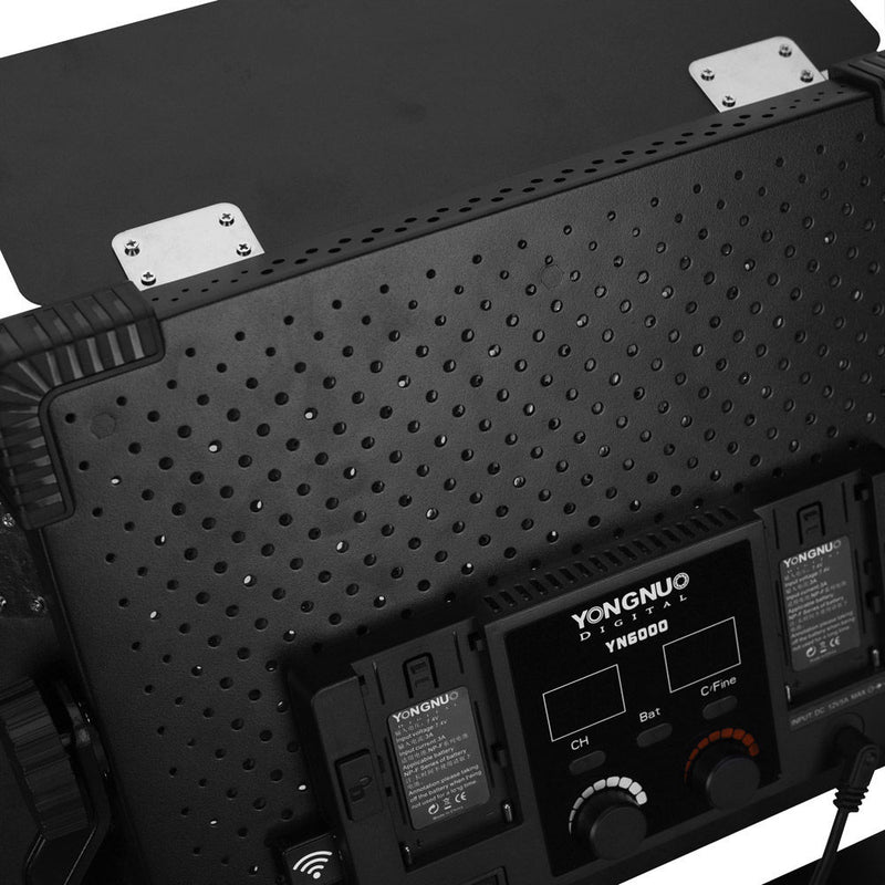 Yongnuo YN6000 LED Light