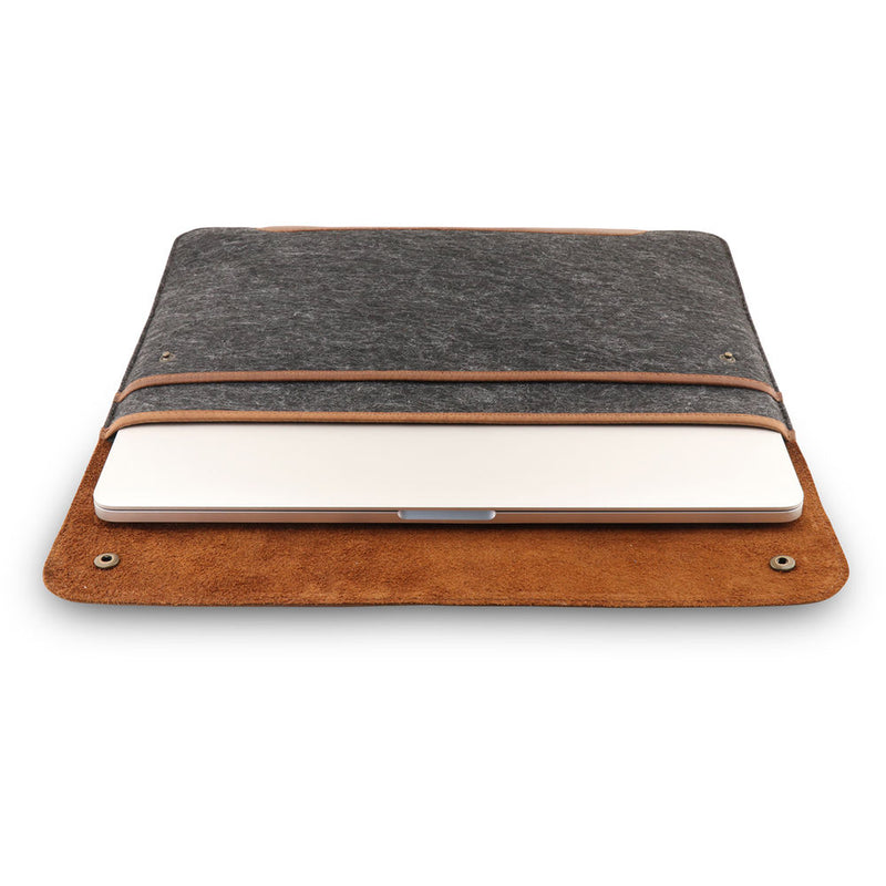 MegaGear Genuine Leather and Fleece Bag for 13.3" MacBook (Brown)