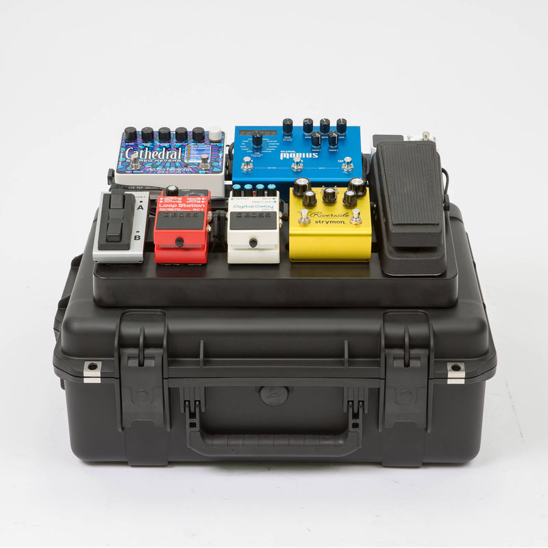 SKB 3i-2015-7-PB Injection-Molded Pedalboard with Included Case