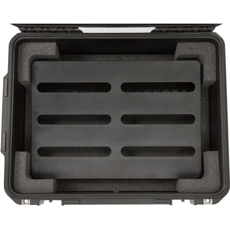 SKB 3i-2015-7-PB Injection-Molded Pedalboard with Included Case