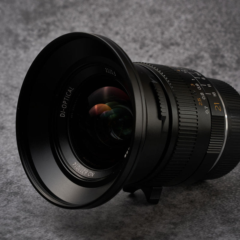 TTArtisan 21mm f/1.5 Lens for Leica M