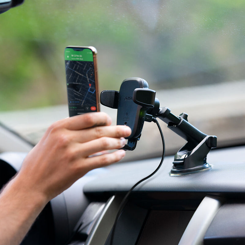 iOttie Auto Sense Automatic Smartphone Wireless Car Charging Mount (Dashboard)