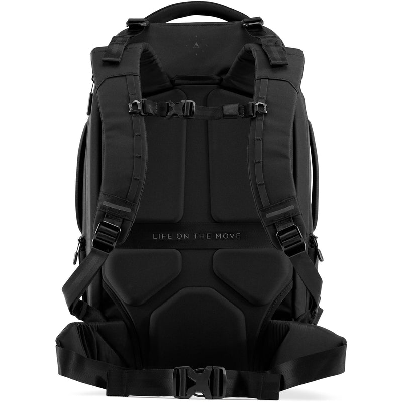Nomatic Navigator Travel 32L Backpack (Black)