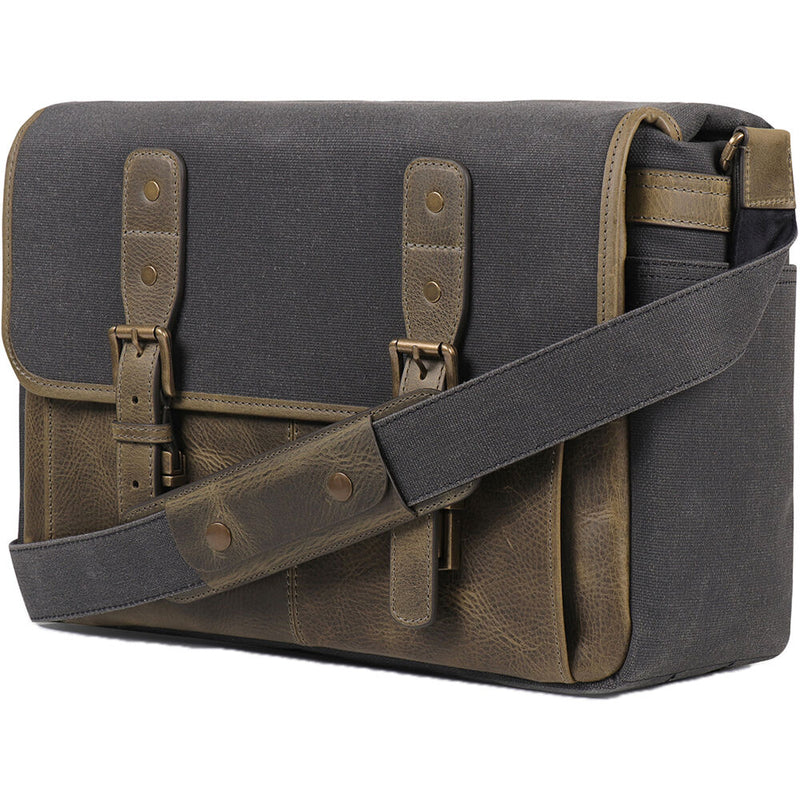 MegaGear Torres Pro Leather Vintage Messenger Bag (Khaki Green)