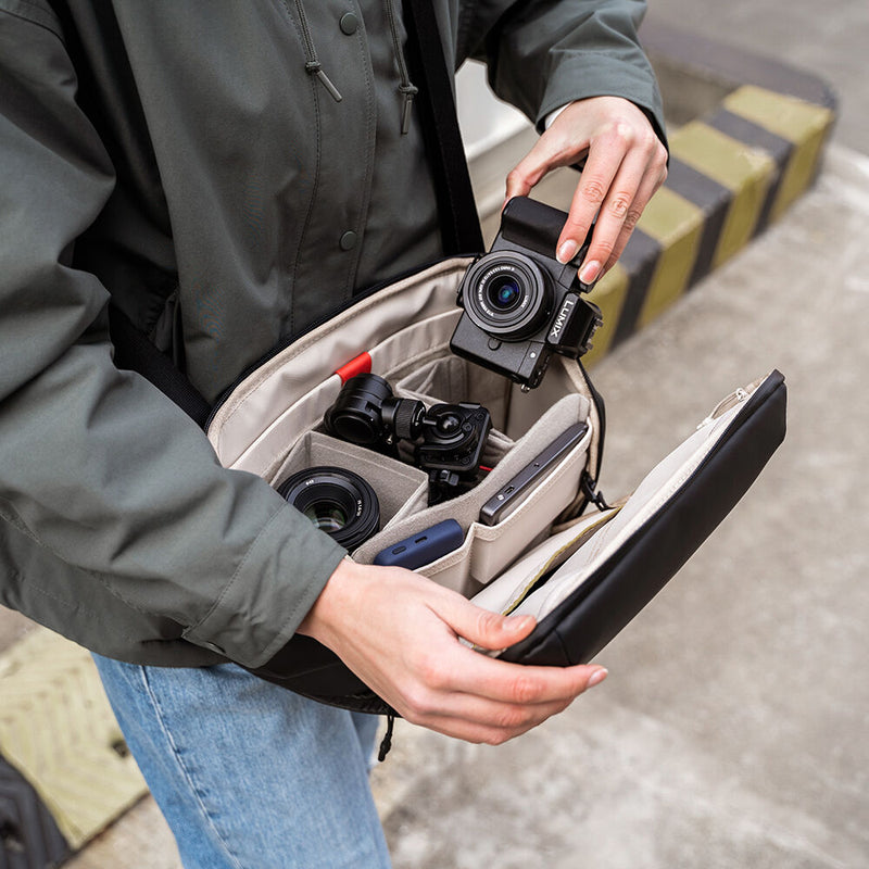 PGYTECH OneGo Shoulder Bag (6L, Obsidian Black)