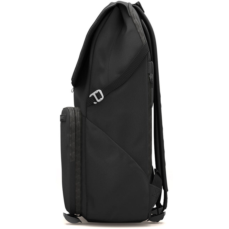 Brevite The Runner Camera Backpack (Triple Black)