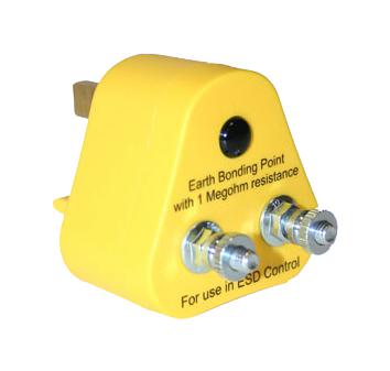 Multicomp PRO MP005906 ESD Earth Bonding Plug 2 x M5 Post EU