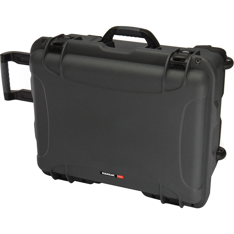 Nanuk 950 Protective Rolling Case (Graphite)