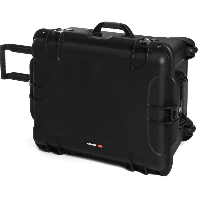 Nanuk 960 Rolling Case (Black)