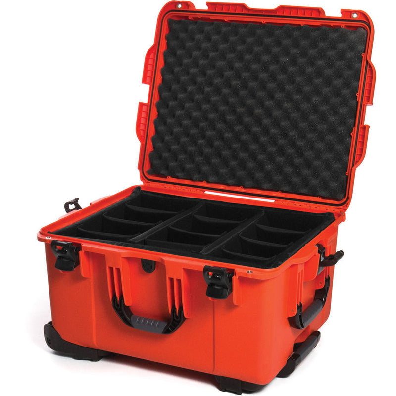 Nanuk 960 Protective Rolling Case with Foam Dividers (Orange)